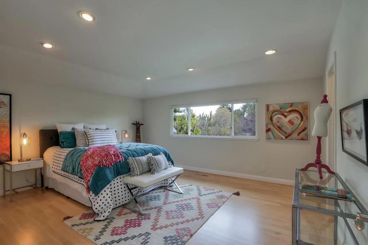 Detail Gallery Image 18 of 22 For 19775 Sea Gull Ct, Saratoga,  CA 95070 - 5 Beds | 3 Baths