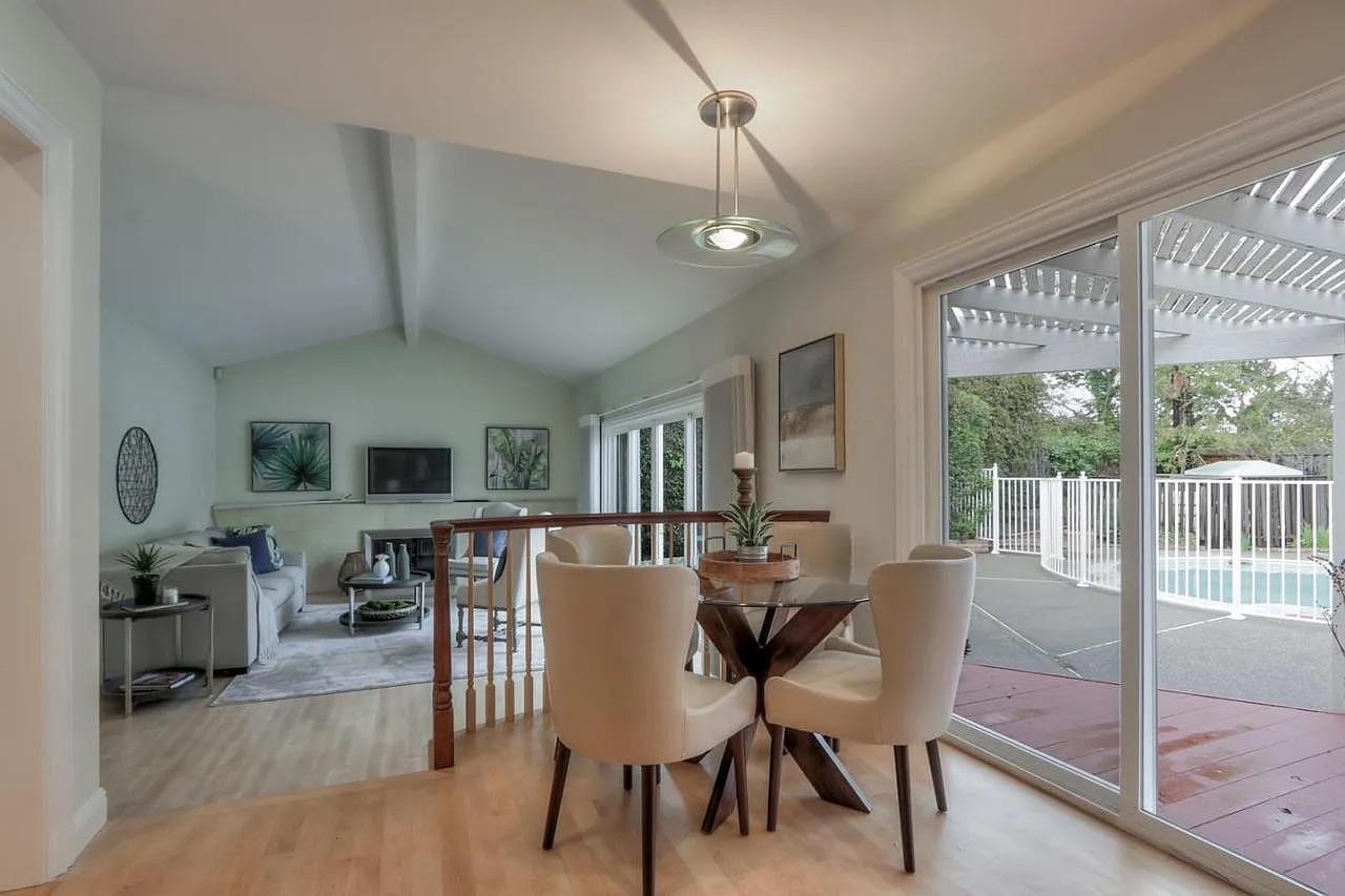 Detail Gallery Image 5 of 22 For 19775 Sea Gull Ct, Saratoga,  CA 95070 - 5 Beds | 3 Baths