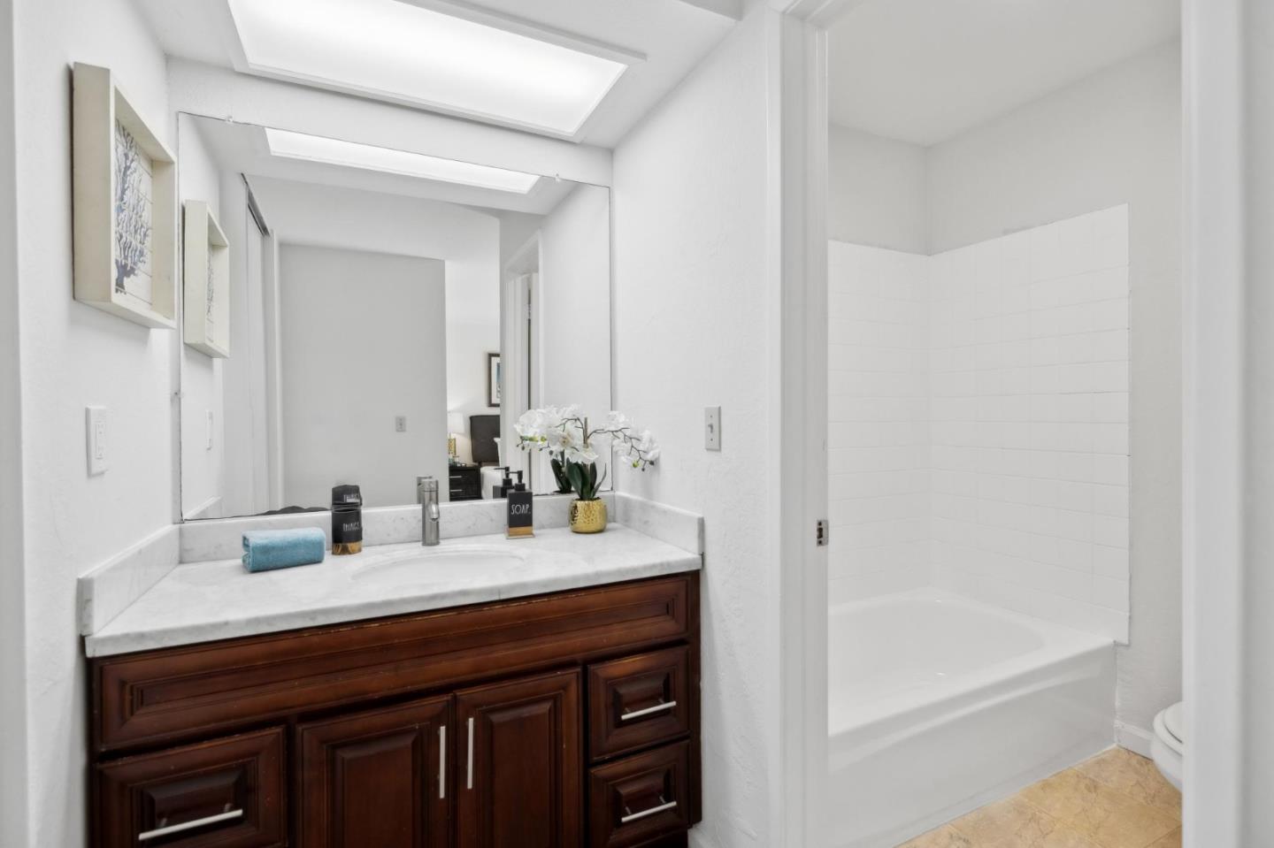 Detail Gallery Image 14 of 23 For 1481 De Rose Way #129,  San Jose,  CA 95126 - 2 Beds | 2 Baths