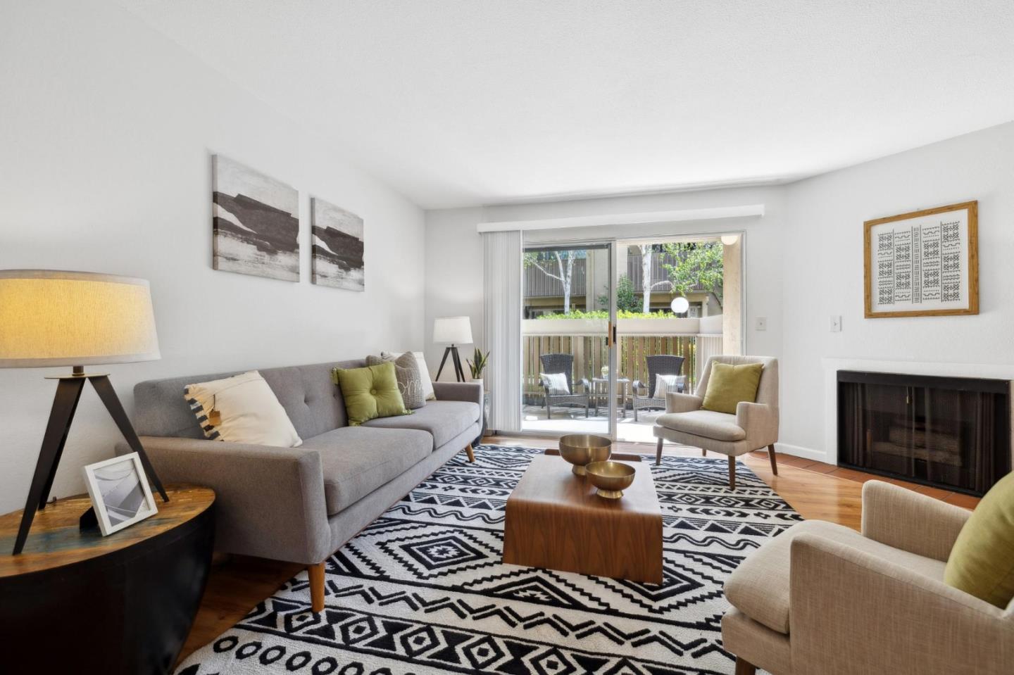 Detail Gallery Image 2 of 23 For 1481 De Rose Way #129,  San Jose,  CA 95126 - 2 Beds | 2 Baths