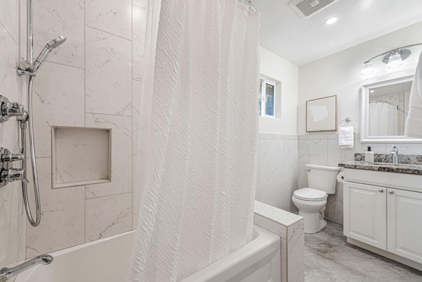 Detail Gallery Image 19 of 35 For 824 8th Ave, Redwood City,  CA 94063 - 3 Beds | 2 Baths