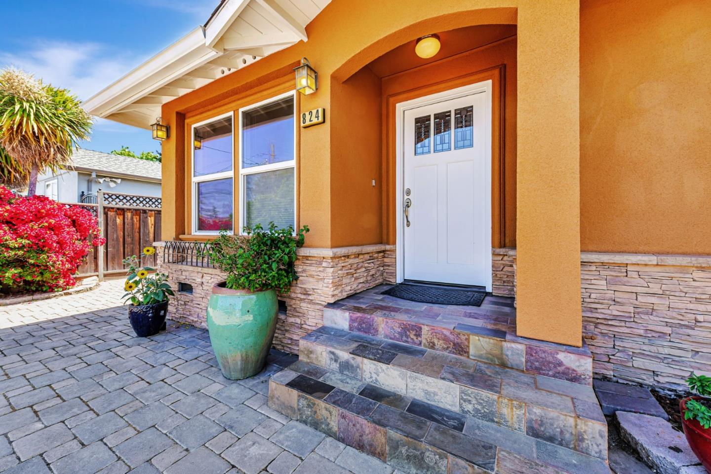Detail Gallery Image 23 of 35 For 824 8th Ave, Redwood City,  CA 94063 - 3 Beds | 2 Baths
