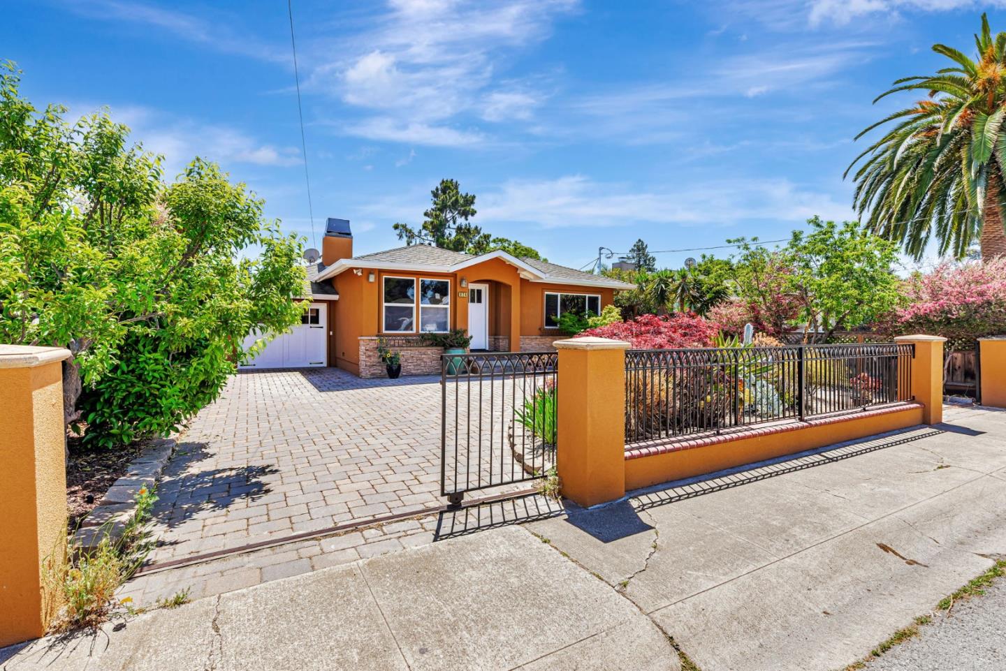 Detail Gallery Image 33 of 35 For 824 8th Ave, Redwood City,  CA 94063 - 3 Beds | 2 Baths