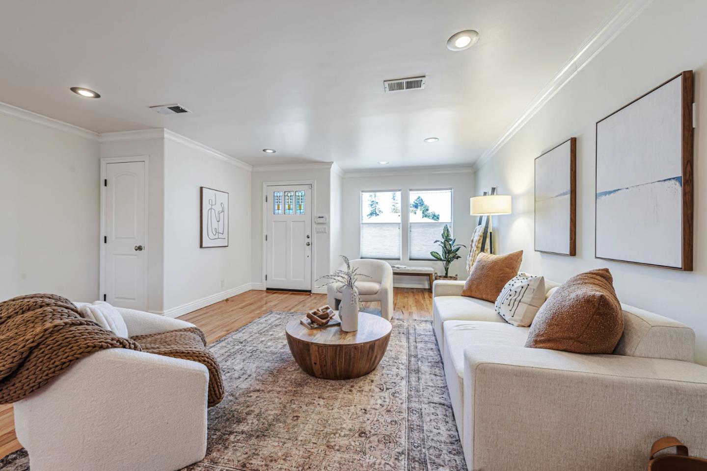 Detail Gallery Image 4 of 35 For 824 8th Ave, Redwood City,  CA 94063 - 3 Beds | 2 Baths