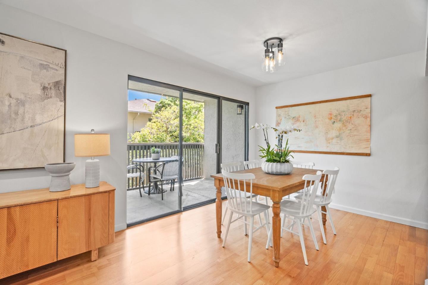 Detail Gallery Image 6 of 18 For 320 Palo Alto Ave #F1,  Palo Alto,  CA 94301 - 1 Beds | 1 Baths