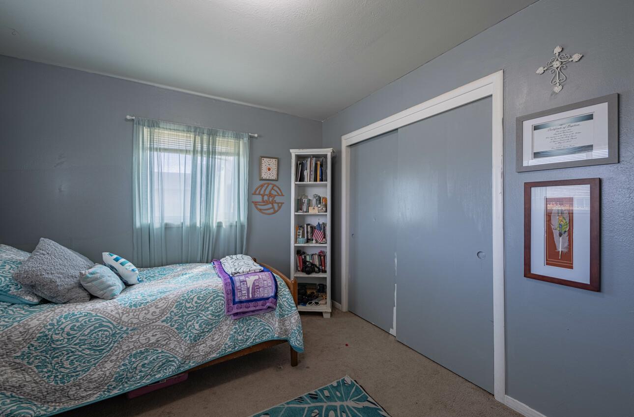 Detail Gallery Image 25 of 34 For 914 Junipero Way, Salinas,  CA 93901 - 3 Beds | 2 Baths