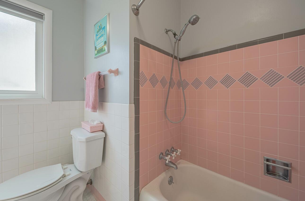Detail Gallery Image 27 of 34 For 914 Junipero Way, Salinas,  CA 93901 - 3 Beds | 2 Baths