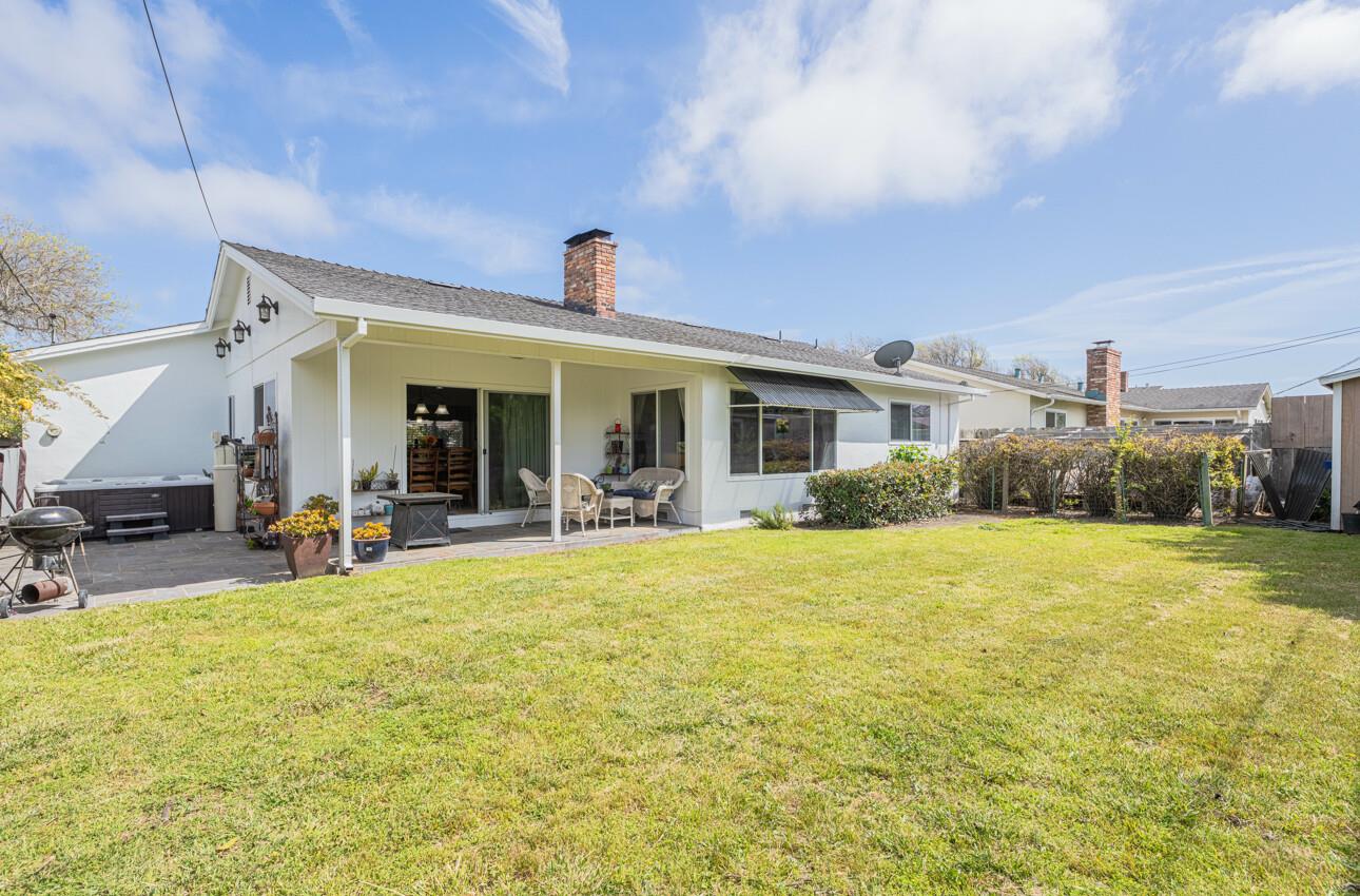 Detail Gallery Image 32 of 34 For 914 Junipero Way, Salinas,  CA 93901 - 3 Beds | 2 Baths
