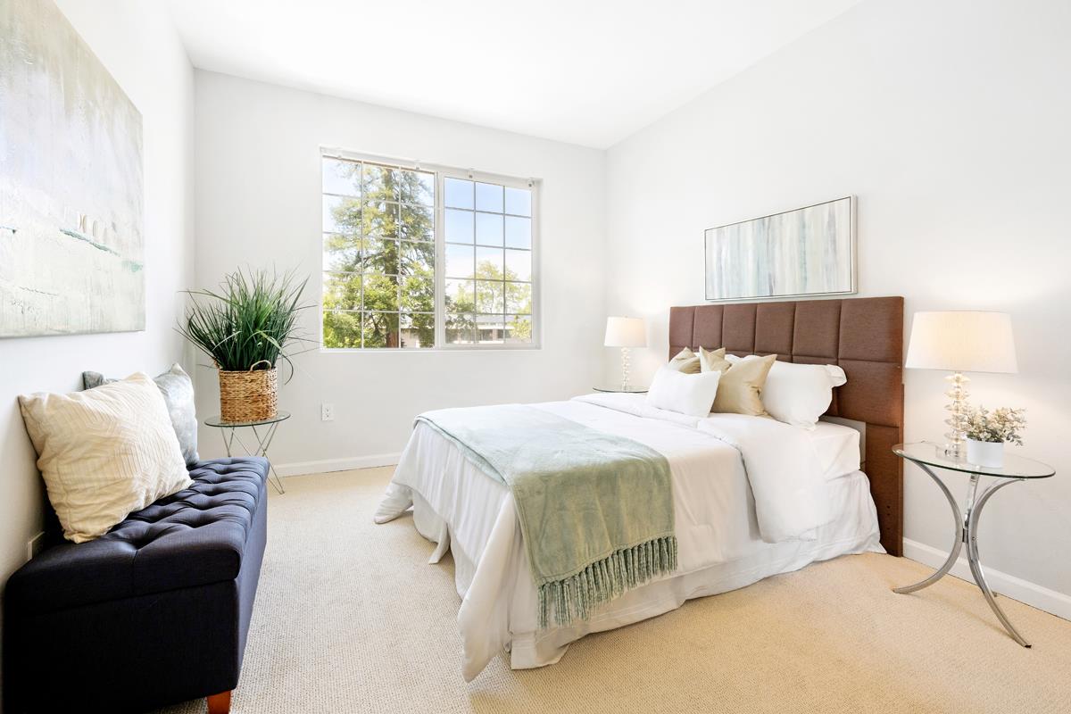 Detail Gallery Image 16 of 39 For 550 El Camino Real #302,  Burlingame,  CA 94010 - 2 Beds | 2 Baths