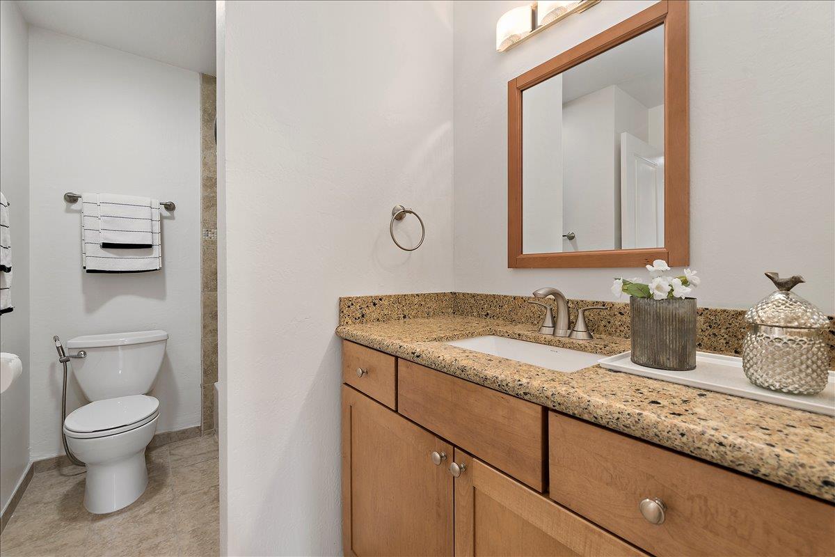 Detail Gallery Image 9 of 12 For 99 Sherland Ave a,  Mountain View,  CA 94043 - 3 Beds | 1/1 Baths