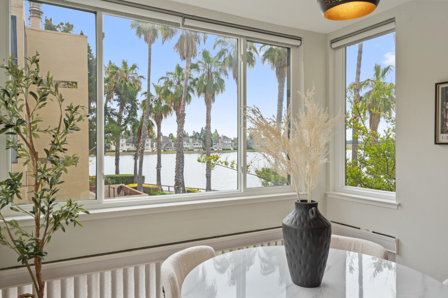 Detail Gallery Image 10 of 47 For 918 Beach Park Blvd #53,  Foster City,  CA 94404 - 2 Beds | 2 Baths