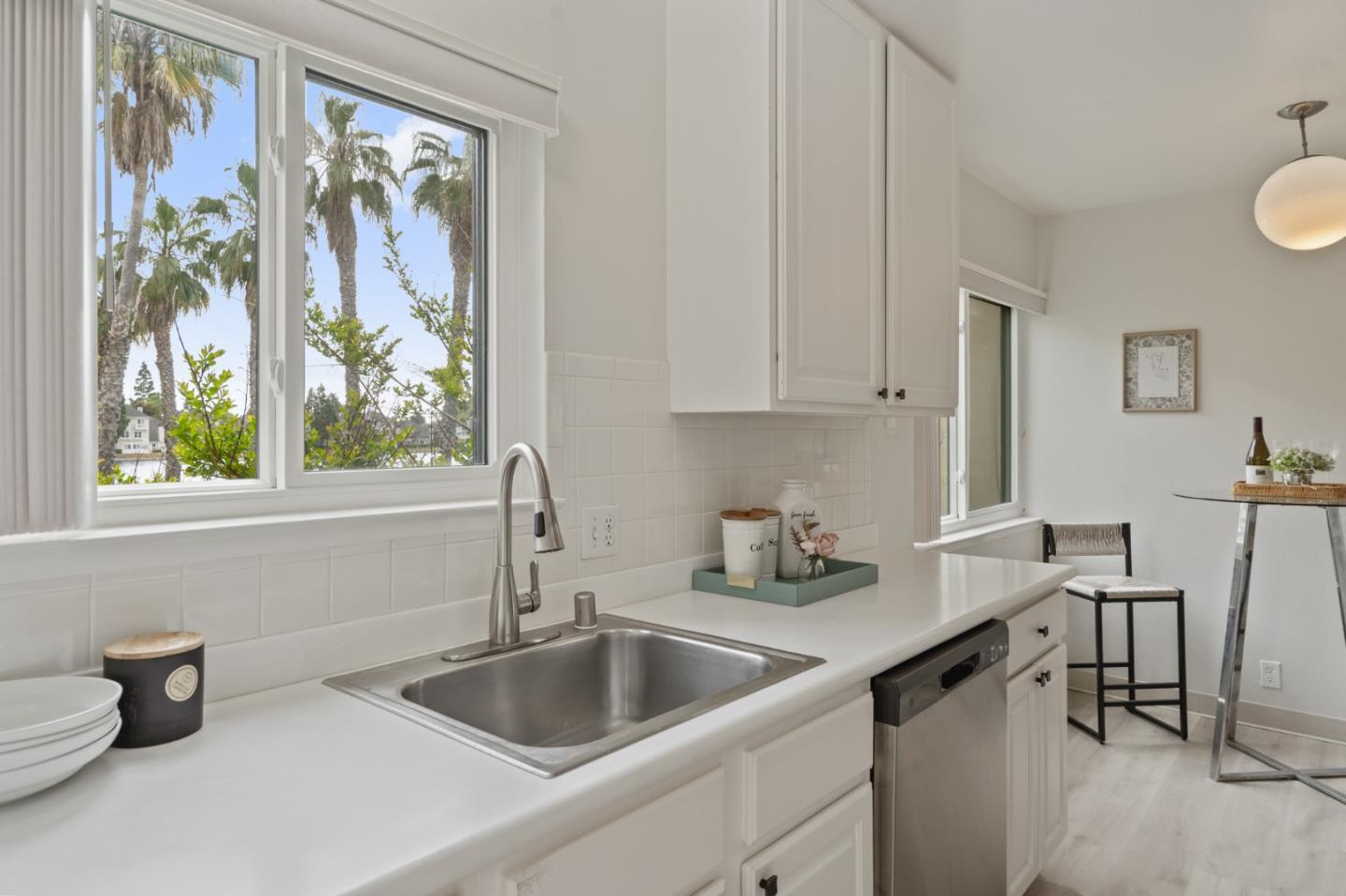 Detail Gallery Image 11 of 47 For 918 Beach Park Blvd #53,  Foster City,  CA 94404 - 2 Beds | 2 Baths