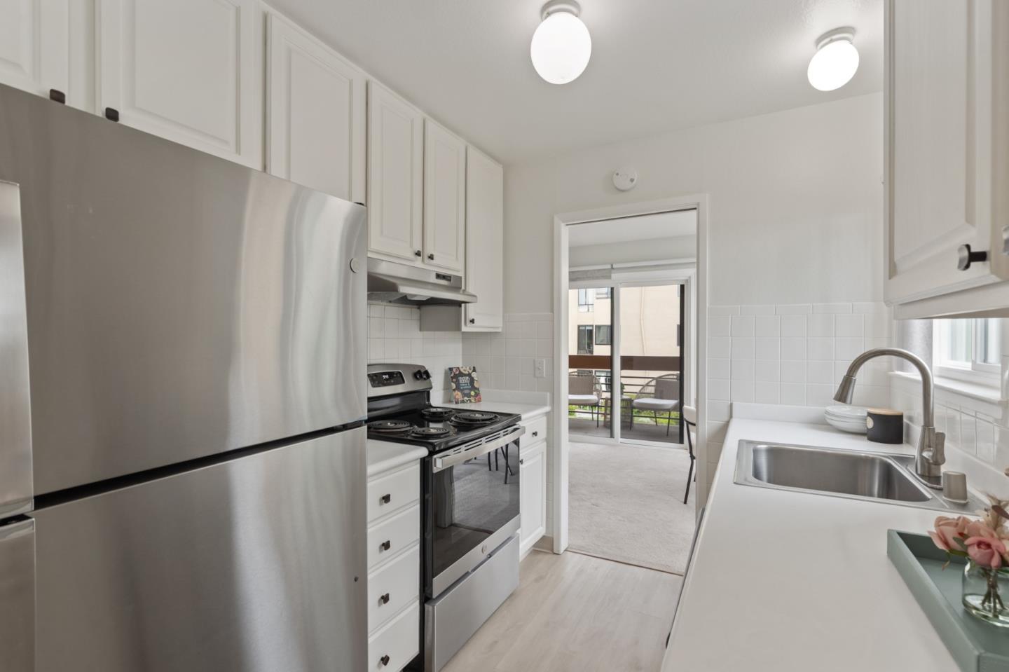 Detail Gallery Image 14 of 47 For 918 Beach Park Blvd #53,  Foster City,  CA 94404 - 2 Beds | 2 Baths