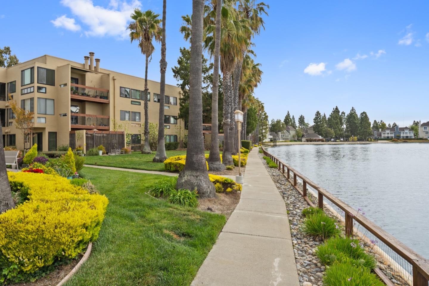 Detail Gallery Image 34 of 47 For 918 Beach Park Blvd #53,  Foster City,  CA 94404 - 2 Beds | 2 Baths