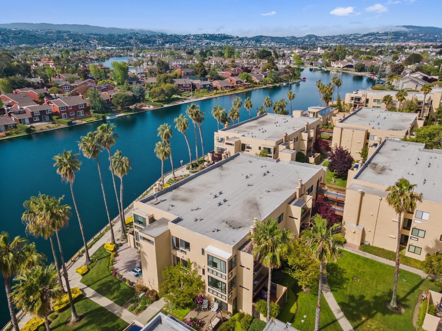 Detail Gallery Image 39 of 47 For 918 Beach Park Blvd #53,  Foster City,  CA 94404 - 2 Beds | 2 Baths