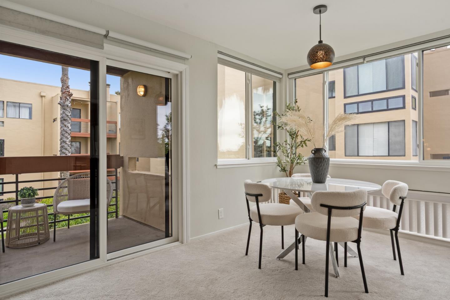 Detail Gallery Image 9 of 47 For 918 Beach Park Blvd #53,  Foster City,  CA 94404 - 2 Beds | 2 Baths