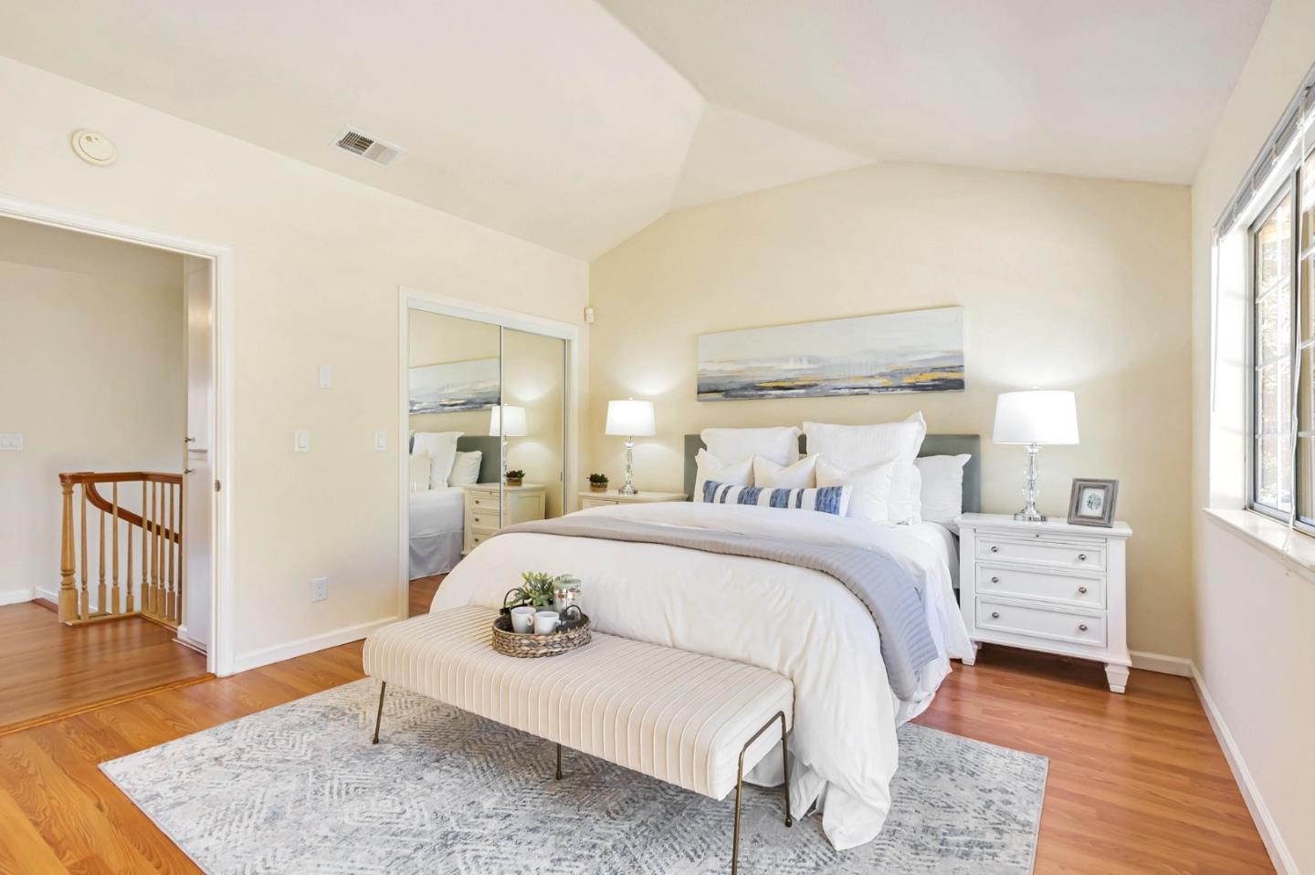 Detail Gallery Image 21 of 45 For 10 Tyrella Ct, Mountain View,  CA 94043 - 3 Beds | 2/1 Baths