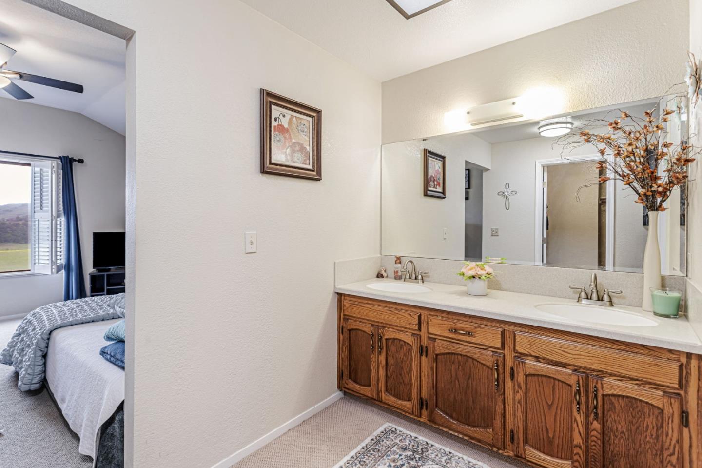 Detail Gallery Image 17 of 20 For 745 Helen Dr, Hollister,  CA 95023 - 2 Beds | 2/1 Baths