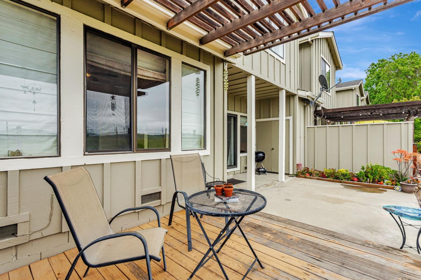 Detail Gallery Image 18 of 20 For 745 Helen Dr, Hollister,  CA 95023 - 2 Beds | 2/1 Baths