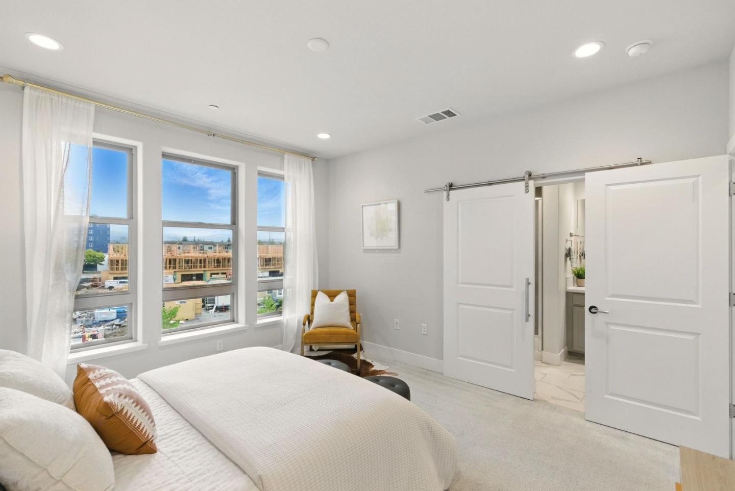 Detail Gallery Image 16 of 47 For 1719 Houret Ct, Milpitas,  CA 95035 - 3 Beds | 3/1 Baths