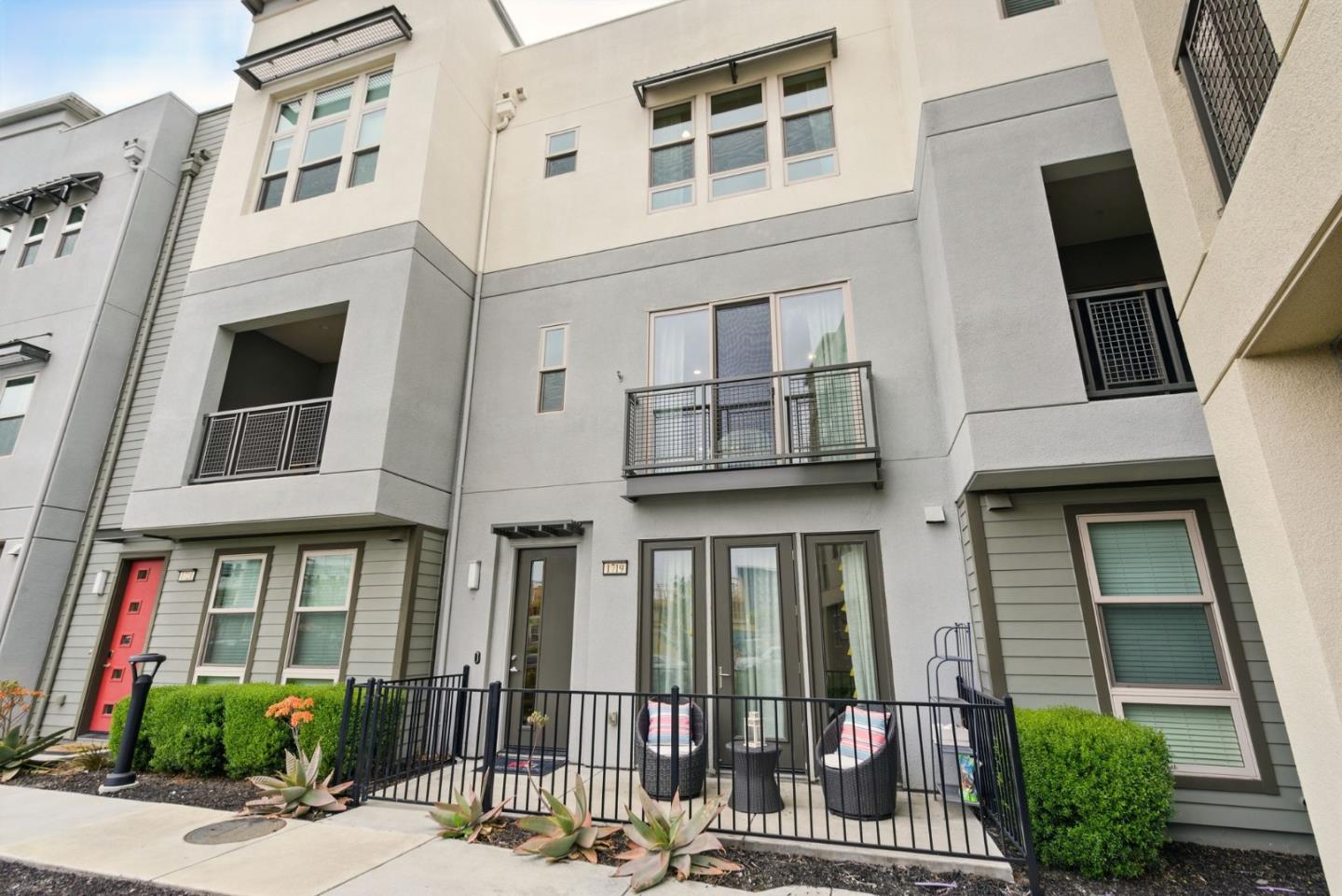 Detail Gallery Image 30 of 47 For 1719 Houret Ct, Milpitas,  CA 95035 - 3 Beds | 3/1 Baths