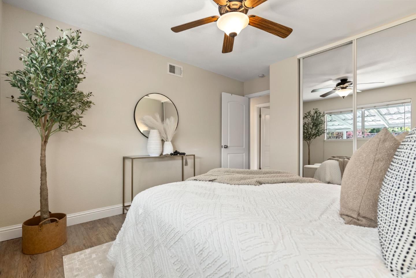 Detail Gallery Image 20 of 33 For 654 Whitethorne Dr, Campbell,  CA 95008 - 3 Beds | 2 Baths