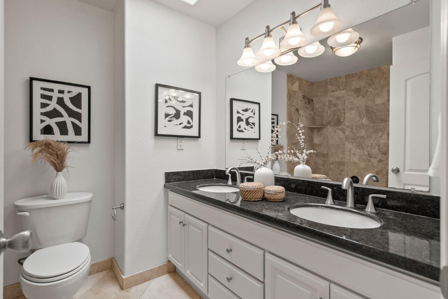 Detail Gallery Image 24 of 33 For 654 Whitethorne Dr, Campbell,  CA 95008 - 3 Beds | 2 Baths
