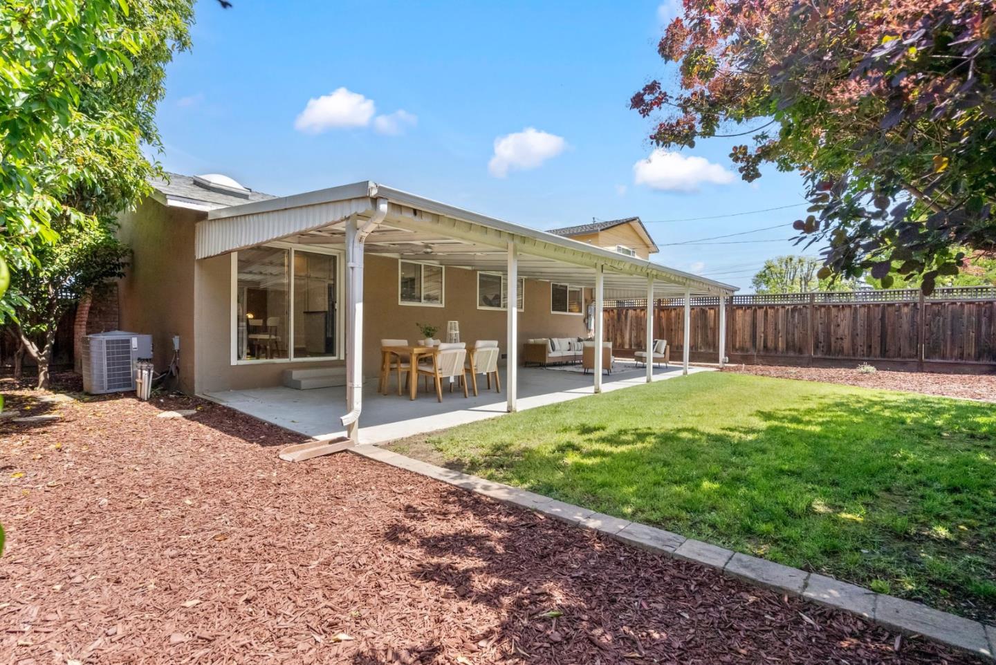 Detail Gallery Image 33 of 33 For 654 Whitethorne Dr, Campbell,  CA 95008 - 3 Beds | 2 Baths