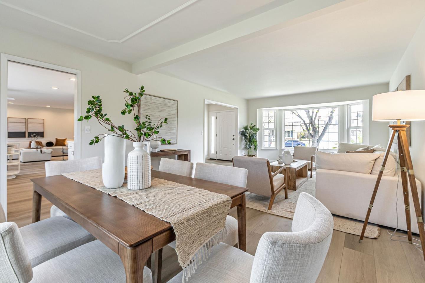 Detail Gallery Image 11 of 50 For 743 Silver Pine Ct, Sunnyvale,  CA 94086 - 5 Beds | 2/1 Baths