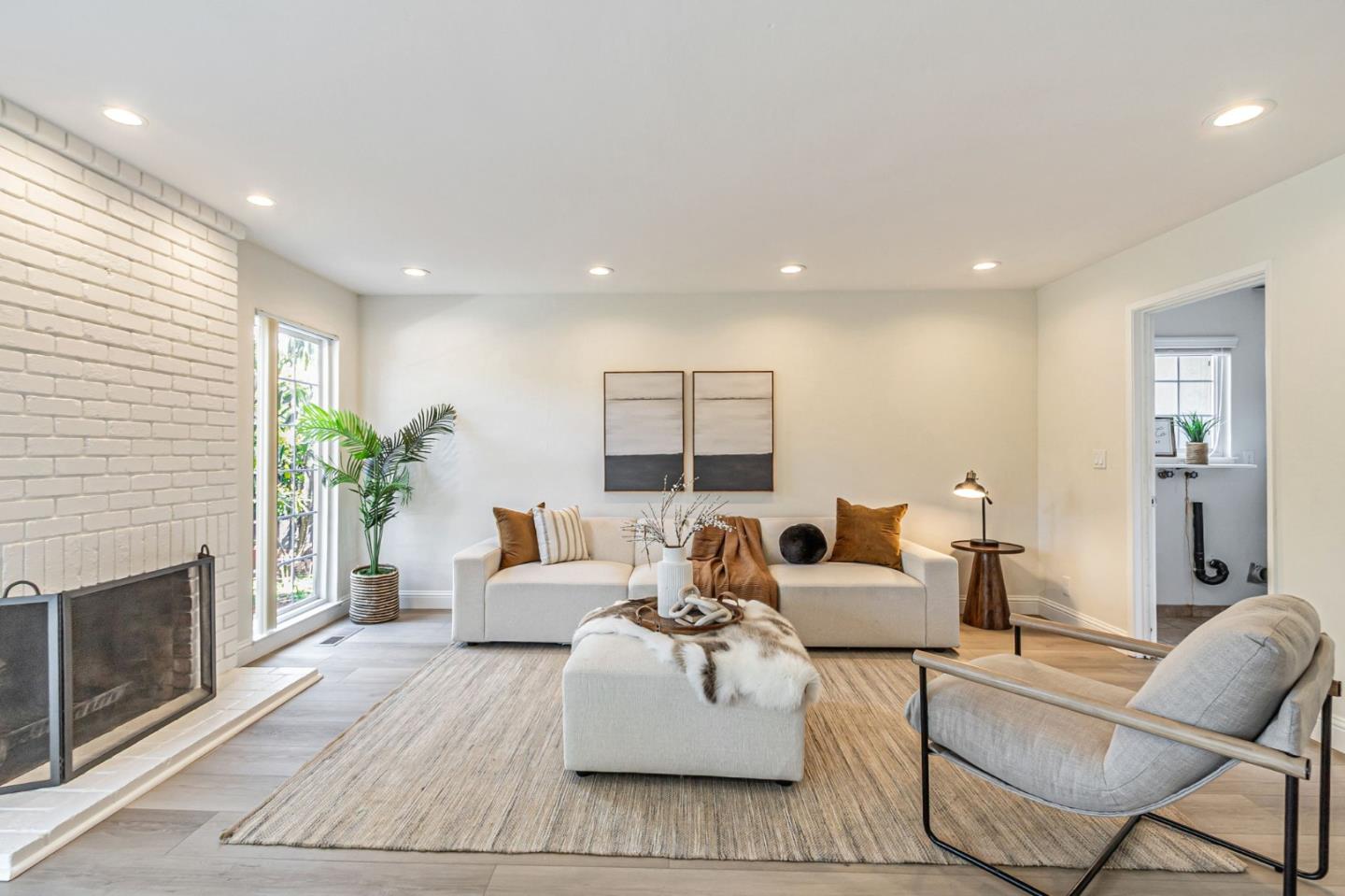 Detail Gallery Image 13 of 50 For 743 Silver Pine Ct, Sunnyvale,  CA 94086 - 5 Beds | 2/1 Baths