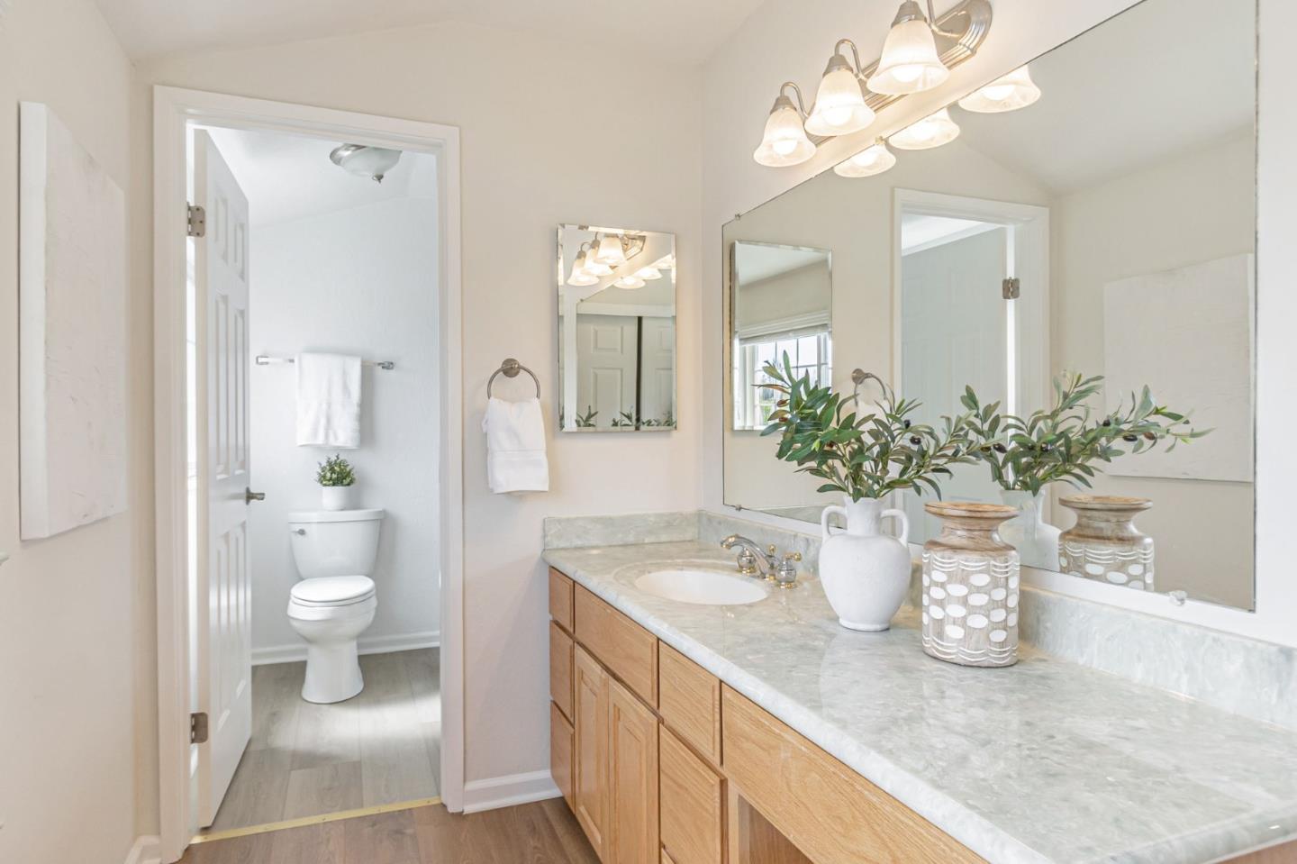 Detail Gallery Image 26 of 50 For 743 Silver Pine Ct, Sunnyvale,  CA 94086 - 5 Beds | 2/1 Baths