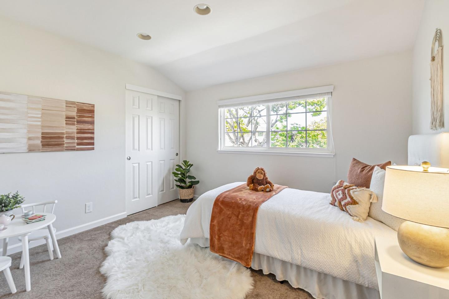 Detail Gallery Image 37 of 50 For 743 Silver Pine Ct, Sunnyvale,  CA 94086 - 5 Beds | 2/1 Baths