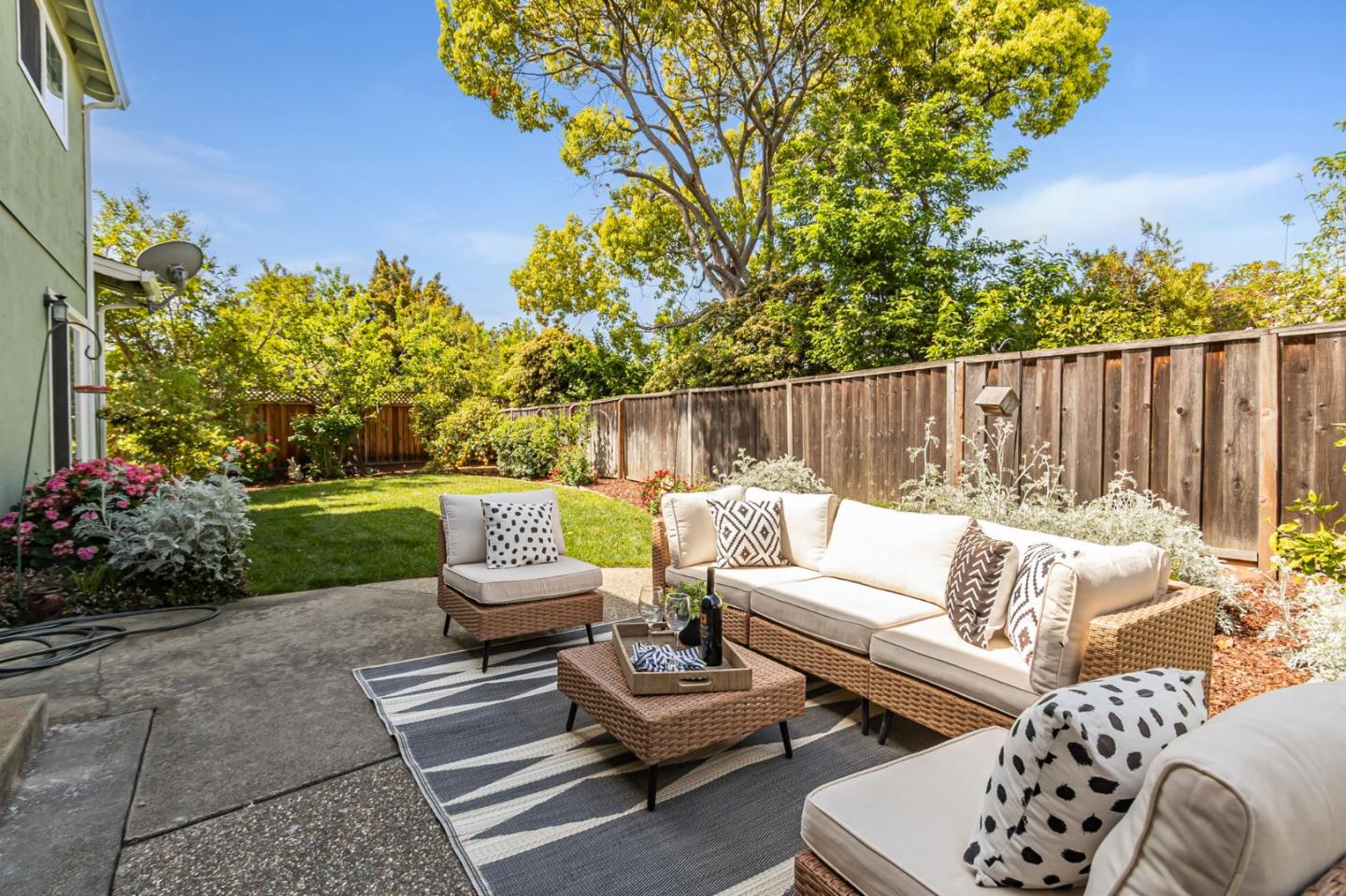 Detail Gallery Image 44 of 50 For 743 Silver Pine Ct, Sunnyvale,  CA 94086 - 5 Beds | 2/1 Baths