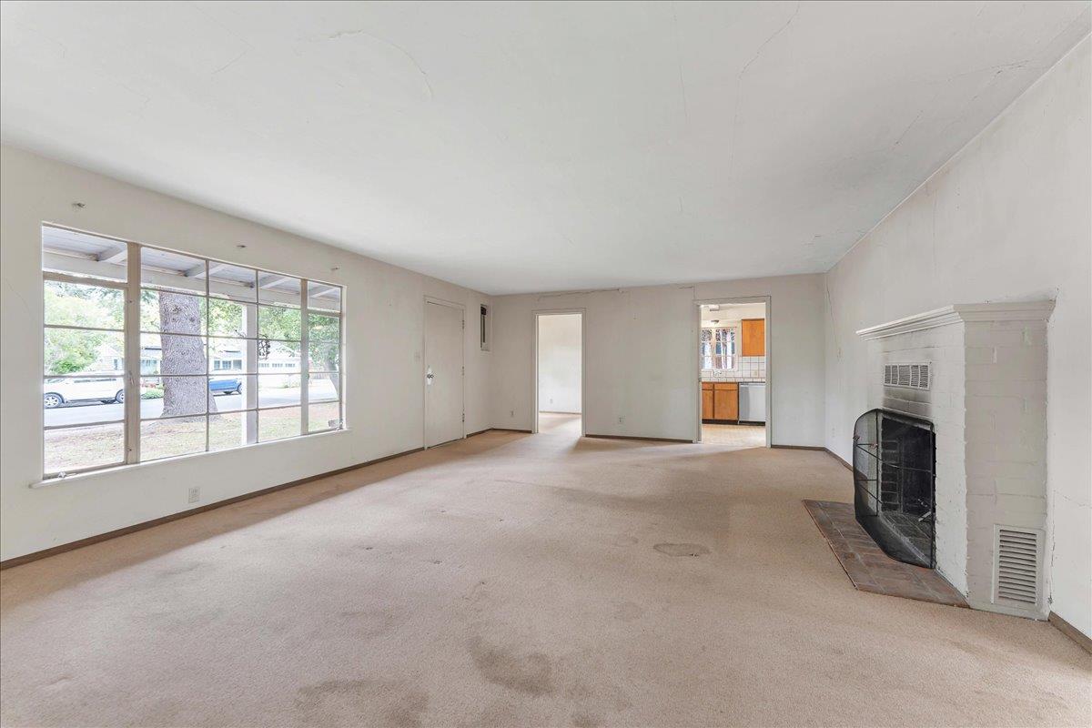 Detail Gallery Image 13 of 36 For 16706 Littlefield Ln, Los Gatos,  CA 95032 - 2 Beds | 1 Baths