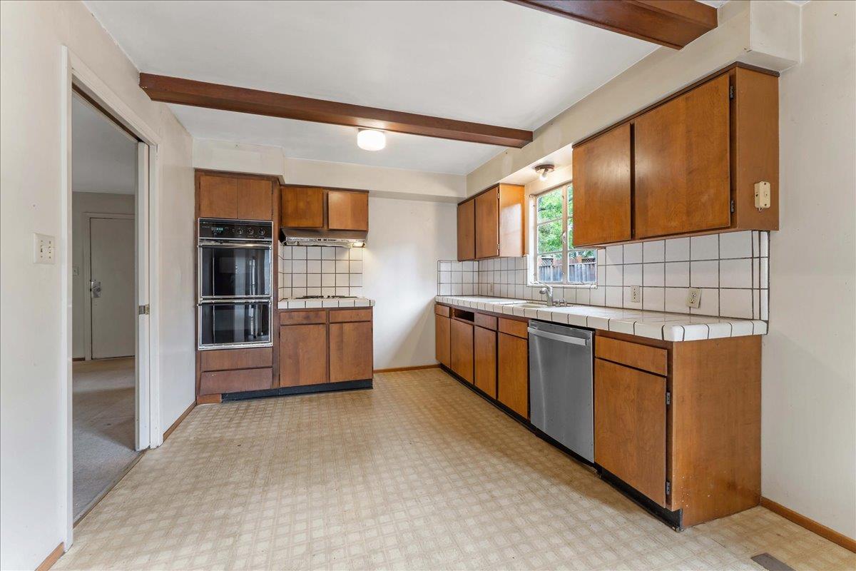 Detail Gallery Image 17 of 36 For 16706 Littlefield Ln, Los Gatos,  CA 95032 - 2 Beds | 1 Baths