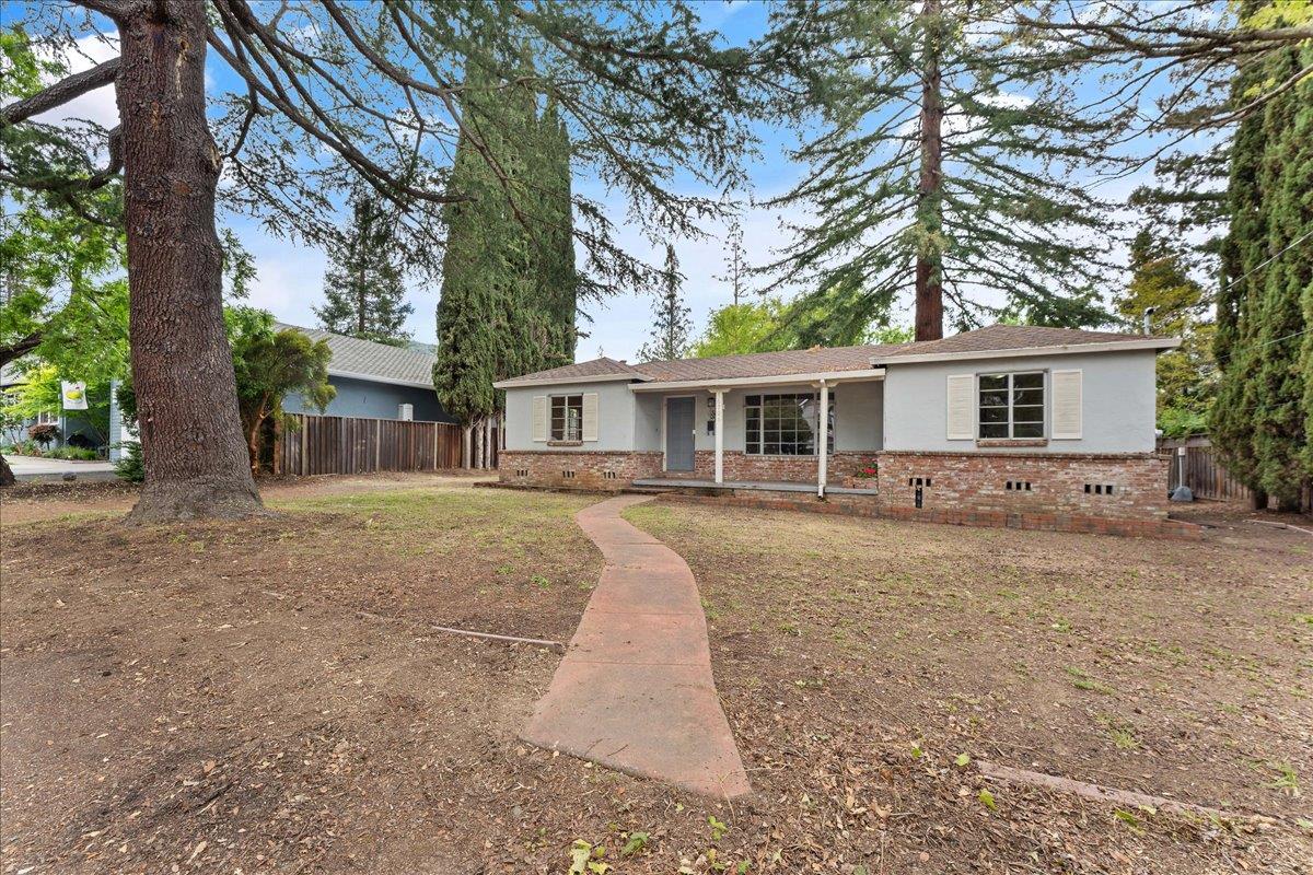 Detail Gallery Image 8 of 36 For 16706 Littlefield Ln, Los Gatos,  CA 95032 - 2 Beds | 1 Baths