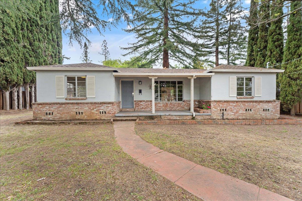 Detail Gallery Image 9 of 36 For 16706 Littlefield Ln, Los Gatos,  CA 95032 - 2 Beds | 1 Baths