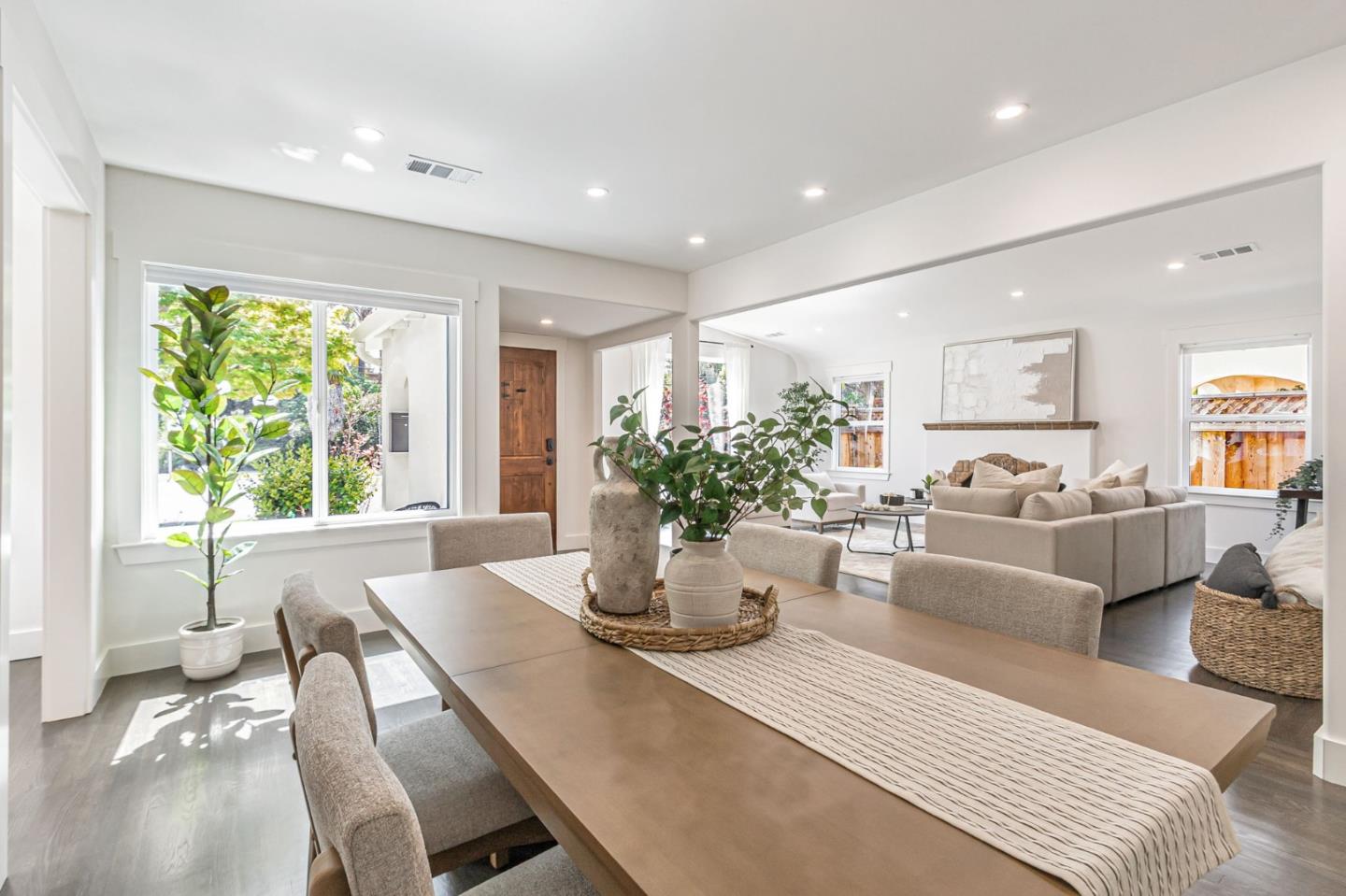 Detail Gallery Image 10 of 56 For 664 Chapman St, San Jose,  CA 95126 - 3 Beds | 2 Baths