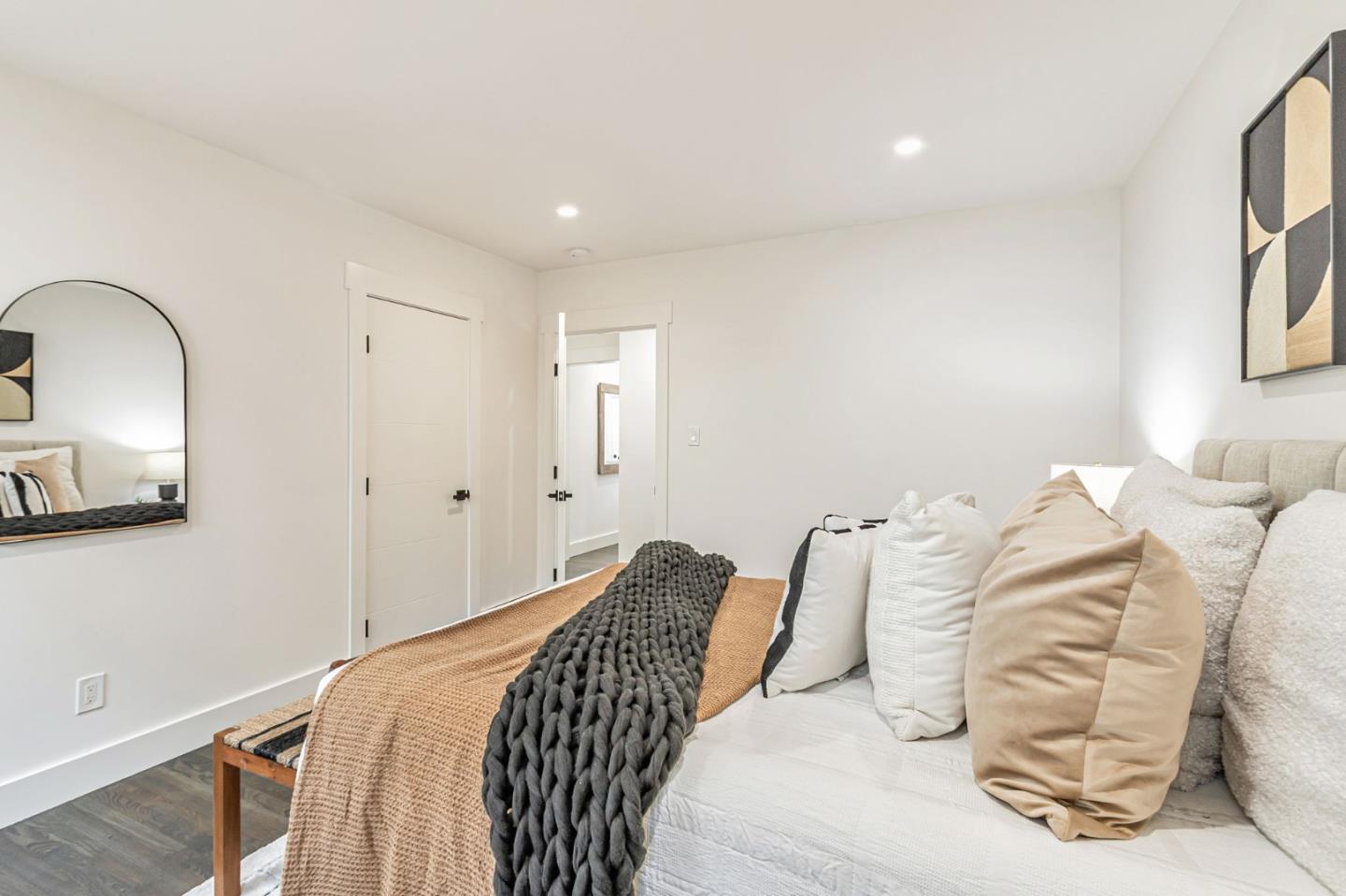 Detail Gallery Image 31 of 56 For 664 Chapman St, San Jose,  CA 95126 - 3 Beds | 2 Baths