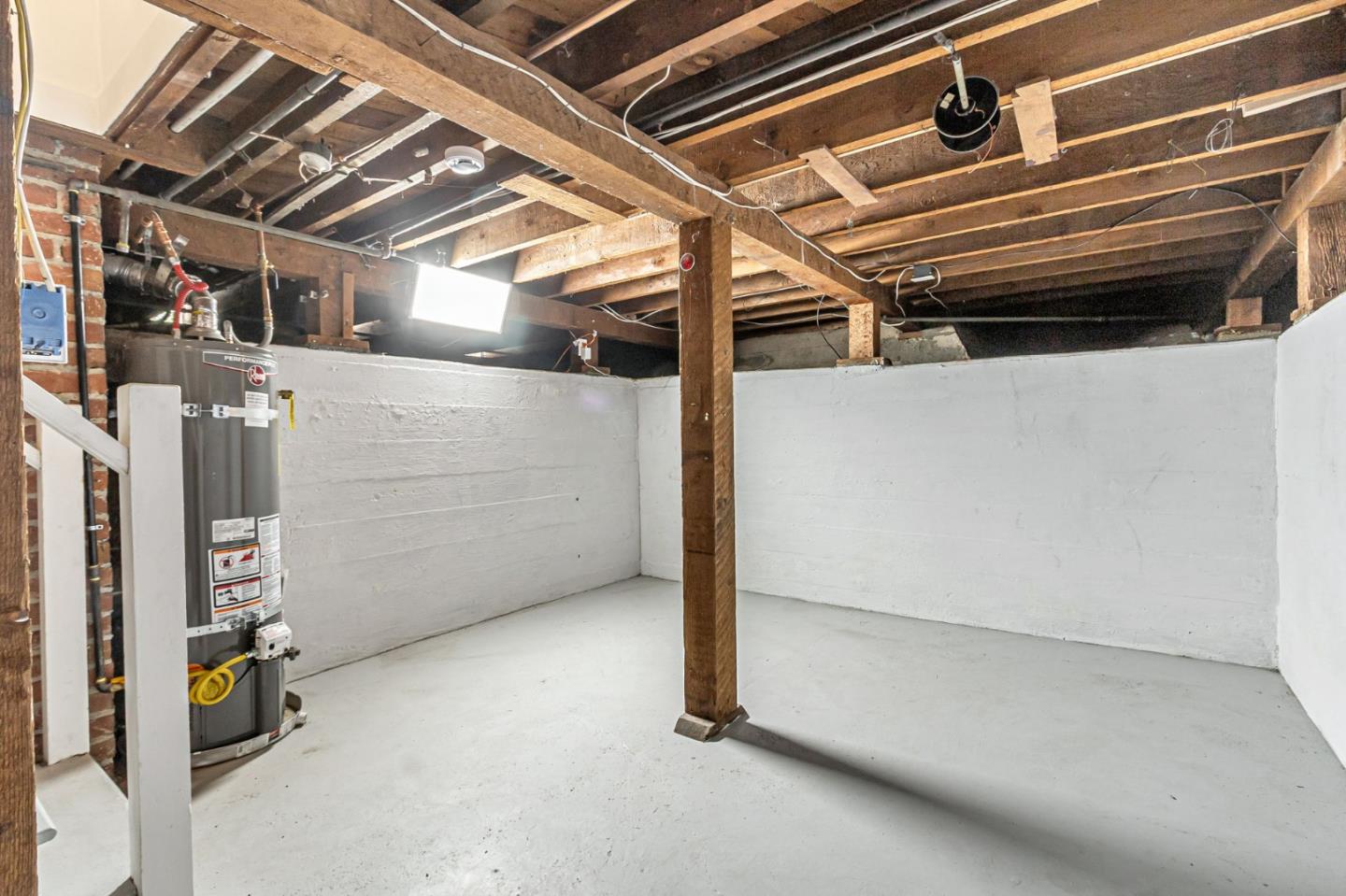 Detail Gallery Image 45 of 56 For 664 Chapman St, San Jose,  CA 95126 - 3 Beds | 2 Baths