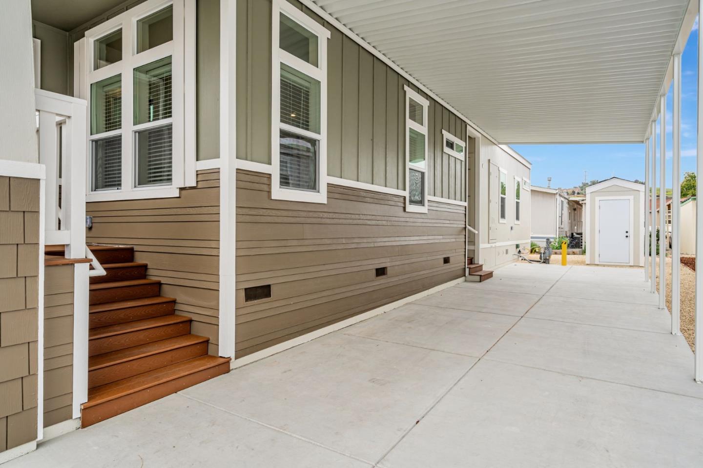 Detail Gallery Image 4 of 37 For 238 Chateau La Salle Dr #238,  San Jose,  CA 95111 - 3 Beds | 3 Baths