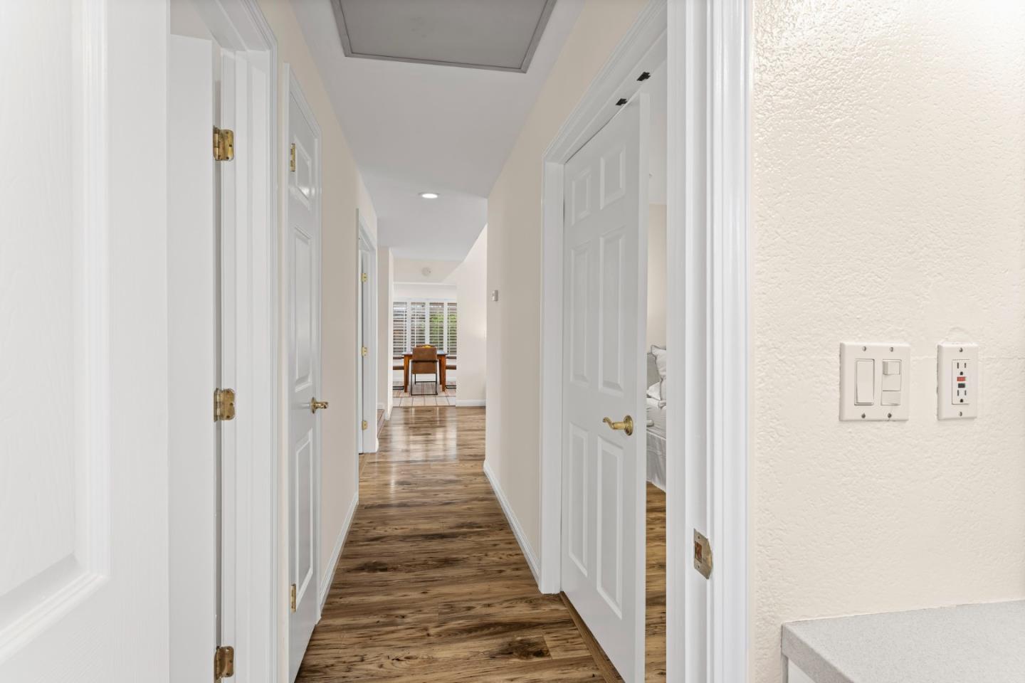 Detail Gallery Image 14 of 25 For 464 Edelweiss Dr, San Jose,  CA 95136 - 3 Beds | 2 Baths
