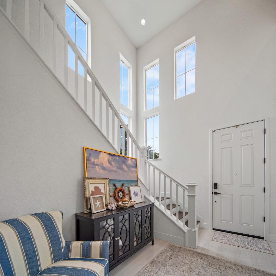 Detail Gallery Image 14 of 41 For 287 Skyview Dr, Marina,  CA 93933 - 3 Beds | 2/1 Baths