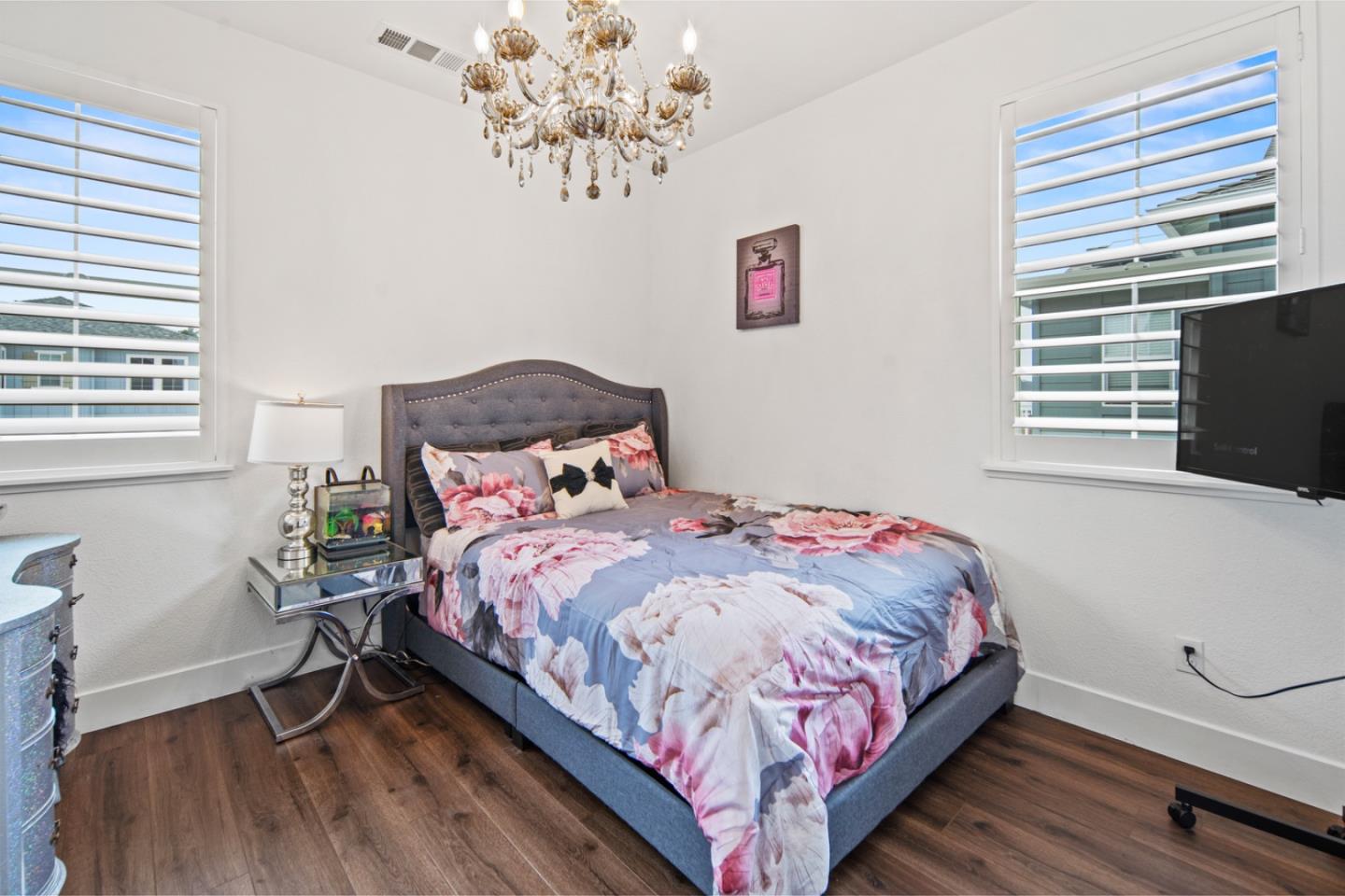 Detail Gallery Image 24 of 41 For 287 Skyview Dr, Marina,  CA 93933 - 3 Beds | 2/1 Baths