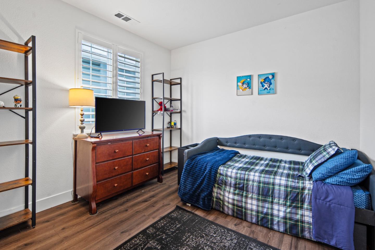 Detail Gallery Image 25 of 41 For 287 Skyview Dr, Marina,  CA 93933 - 3 Beds | 2/1 Baths