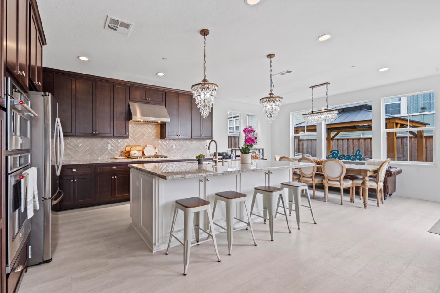 Detail Gallery Image 6 of 41 For 287 Skyview Dr, Marina,  CA 93933 - 3 Beds | 2/1 Baths