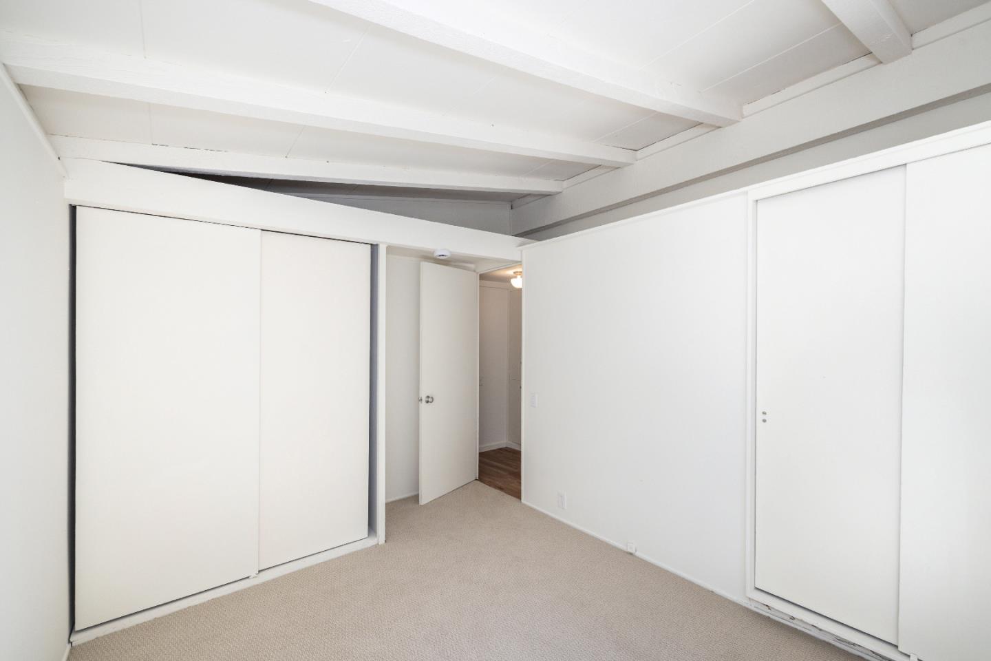 Detail Gallery Image 21 of 26 For 575 E Meadow Dr, Palo Alto,  CA 94306 - 3 Beds | 1 Baths