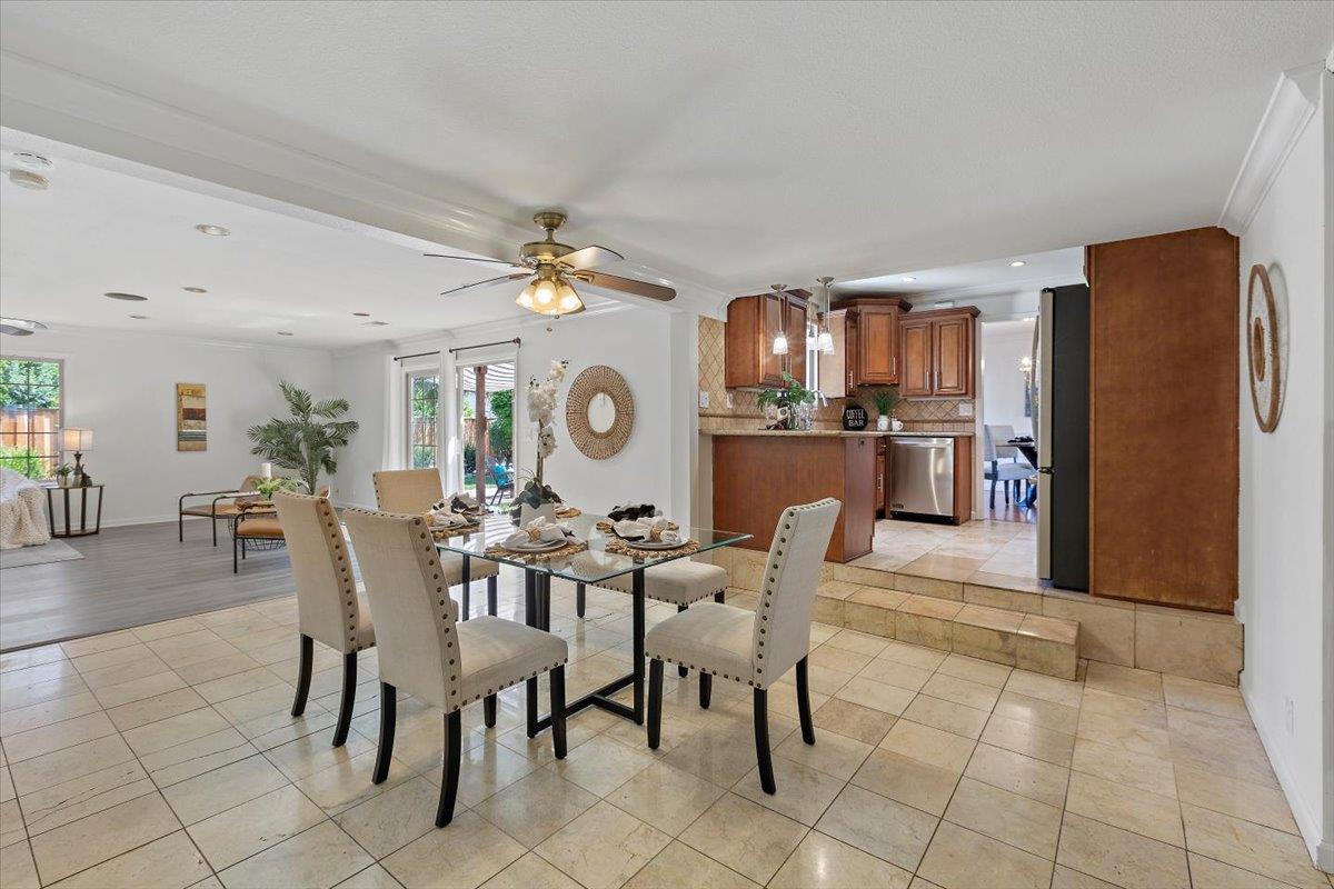 Detail Gallery Image 13 of 38 For 2875 Stevenson St, Santa Clara,  CA 95051 - 4 Beds | 3/1 Baths