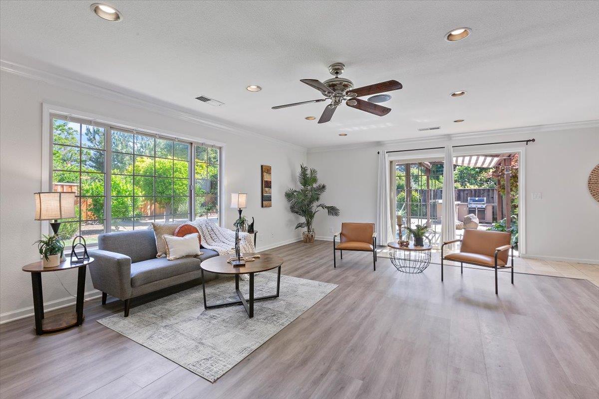 Detail Gallery Image 16 of 38 For 2875 Stevenson St, Santa Clara,  CA 95051 - 4 Beds | 3/1 Baths