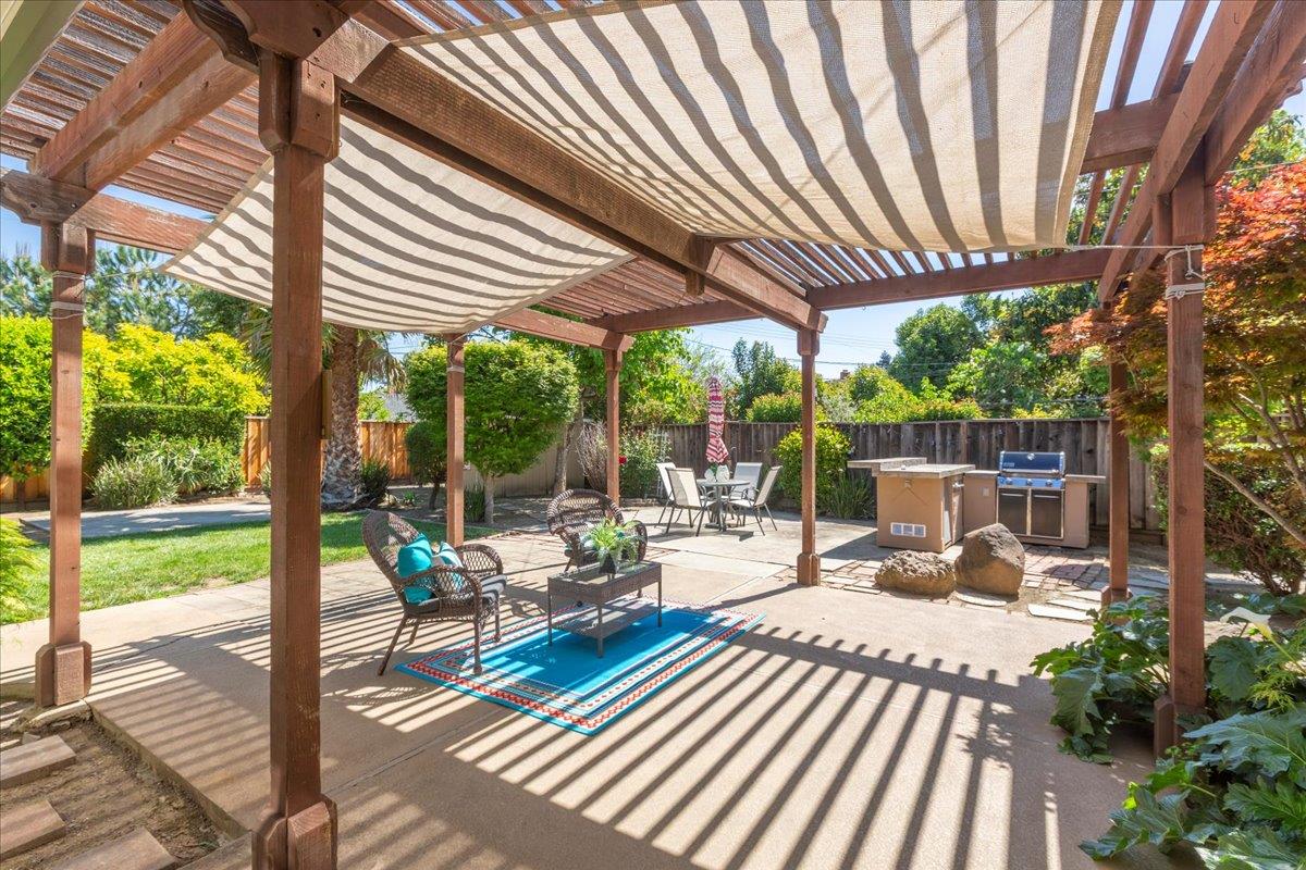 Detail Gallery Image 30 of 38 For 2875 Stevenson St, Santa Clara,  CA 95051 - 4 Beds | 3/1 Baths
